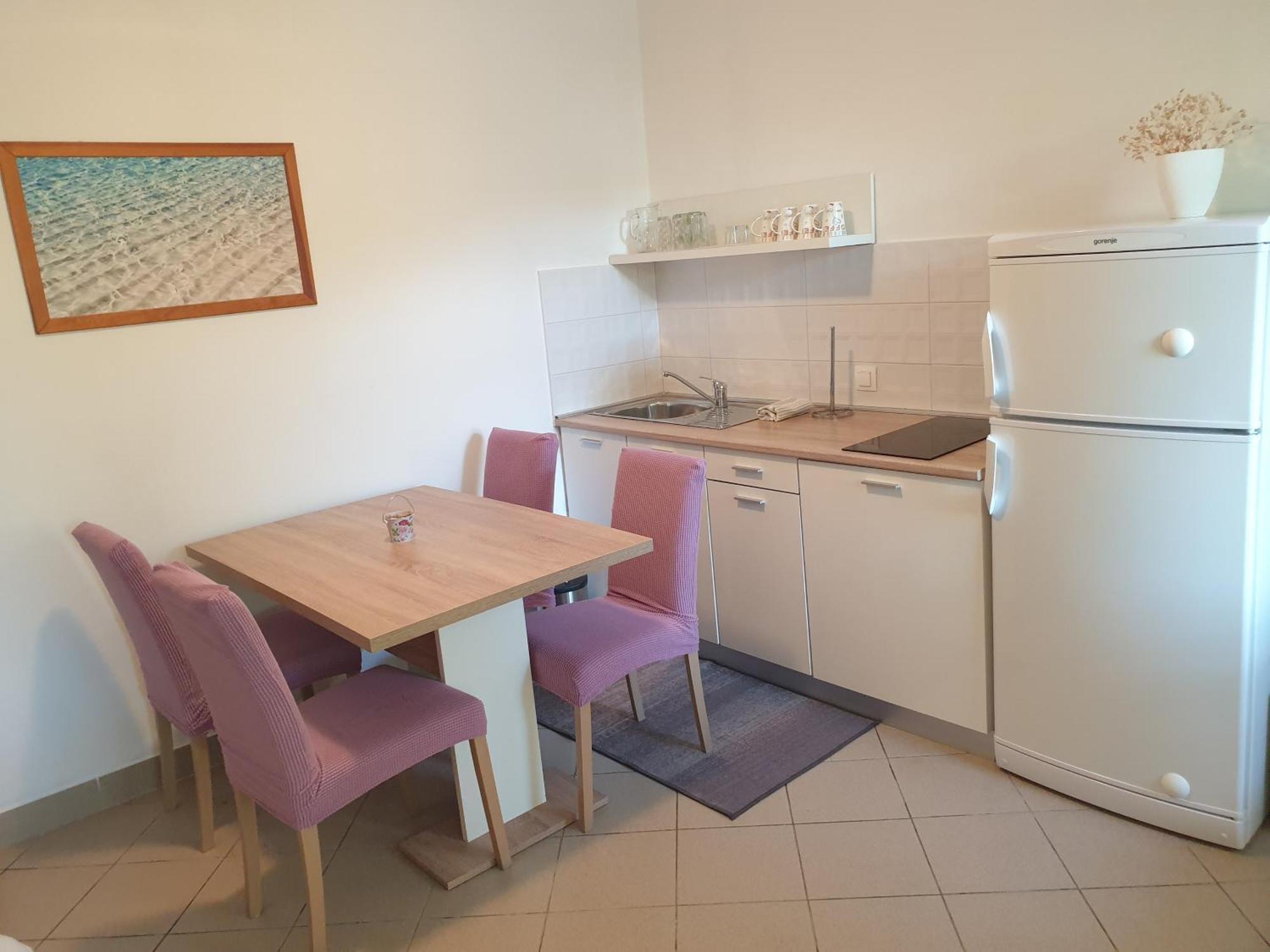 Apartments Marina Свети свети Филип и Яков Стая снимка