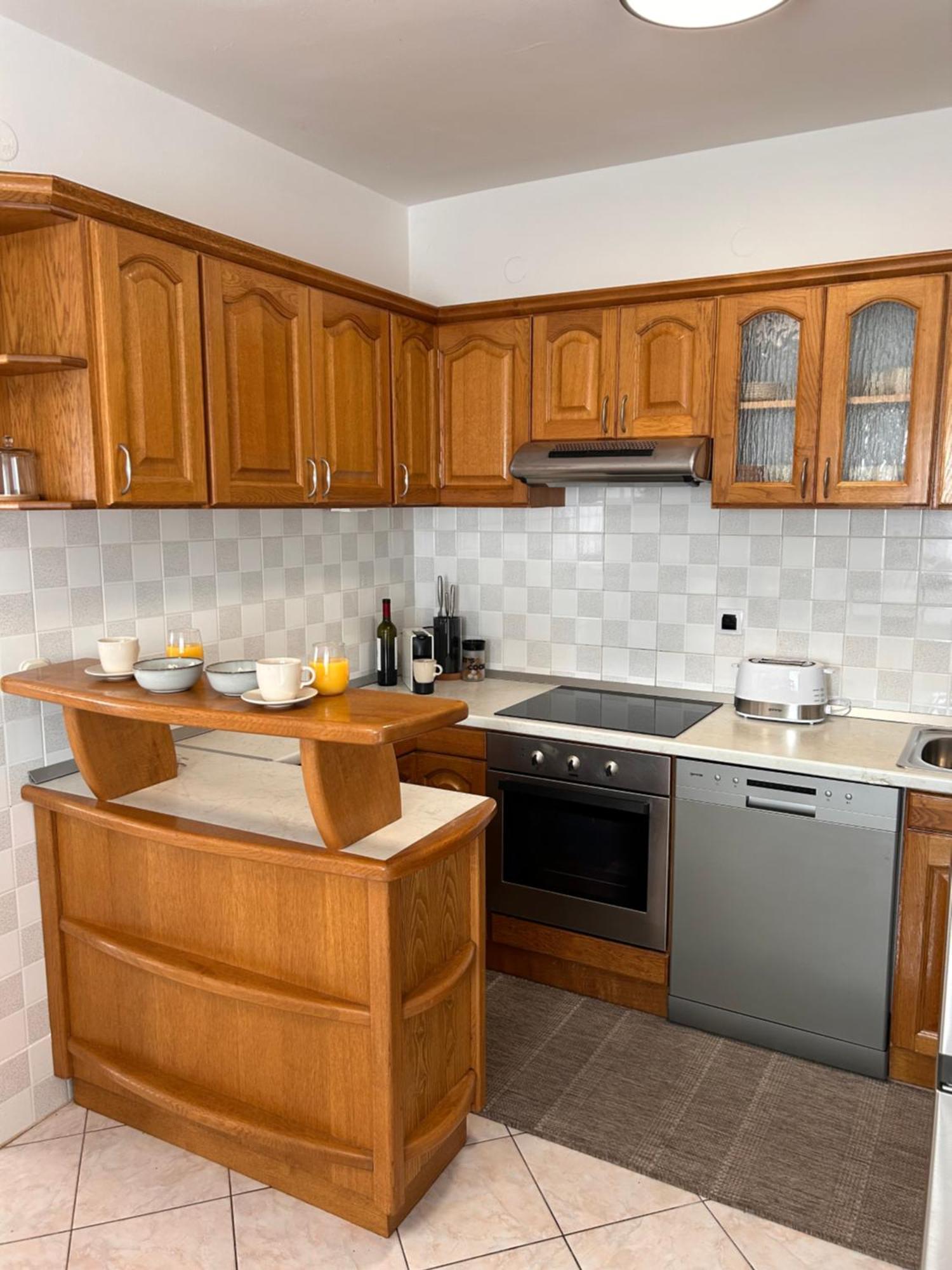 Apartments Marina Свети свети Филип и Яков Екстериор снимка