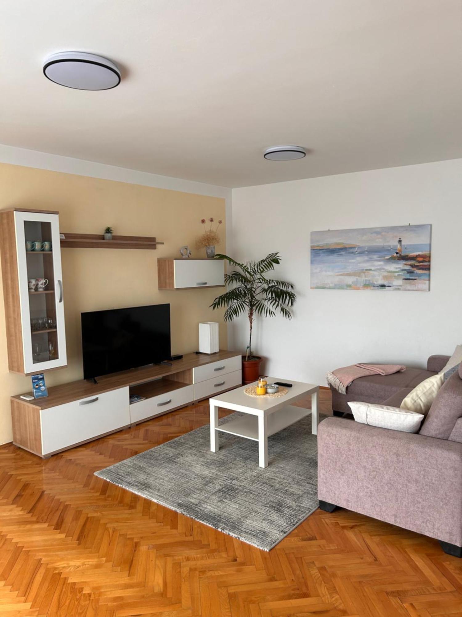 Apartments Marina Свети свети Филип и Яков Екстериор снимка