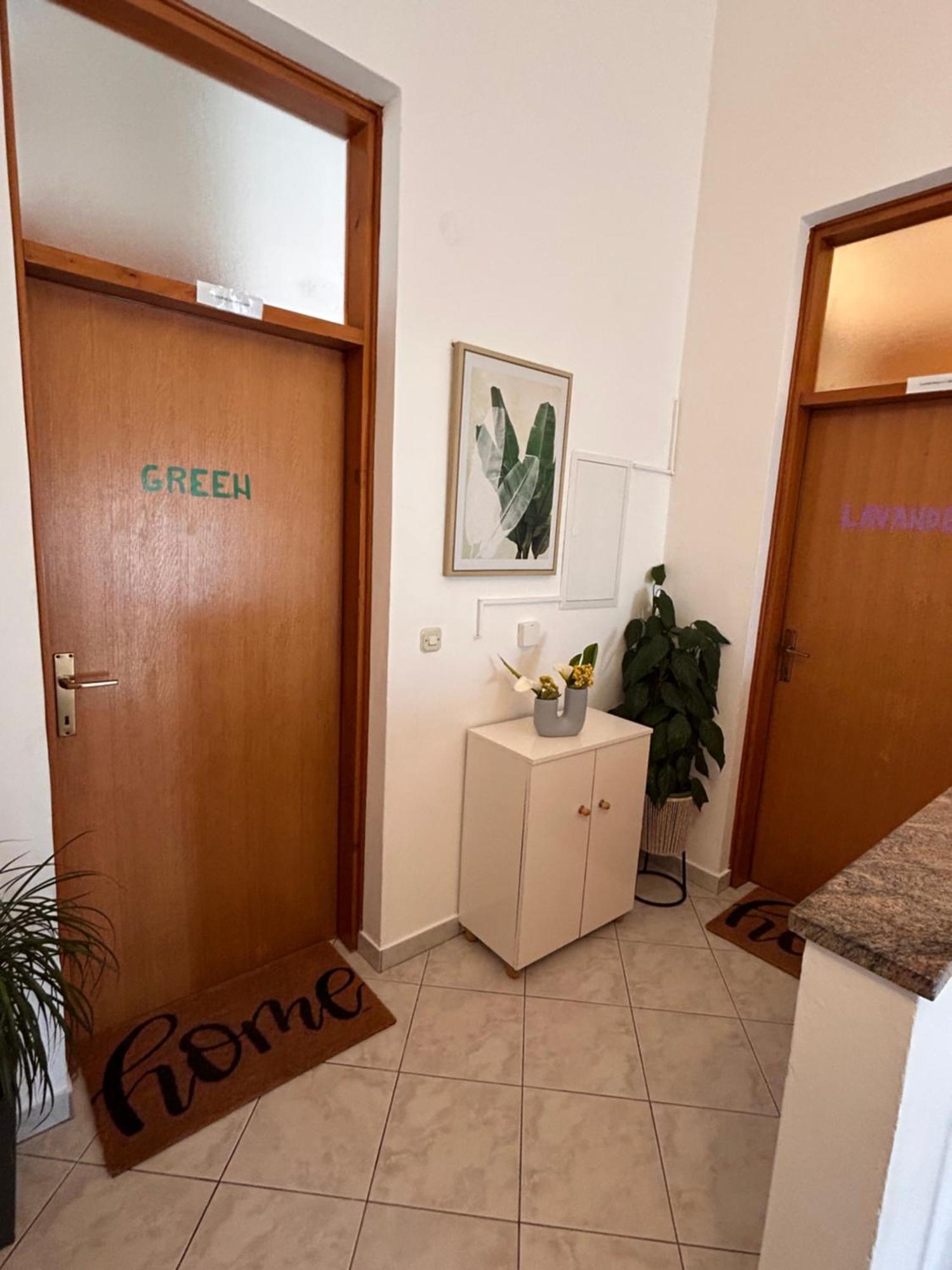 Apartments Marina Свети свети Филип и Яков Екстериор снимка